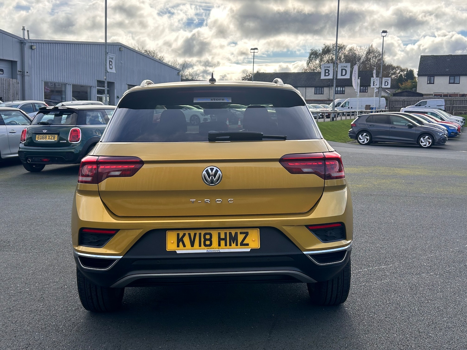 Used Volkswagen T-Roc 2018 for sale - 76113754: Photo 8