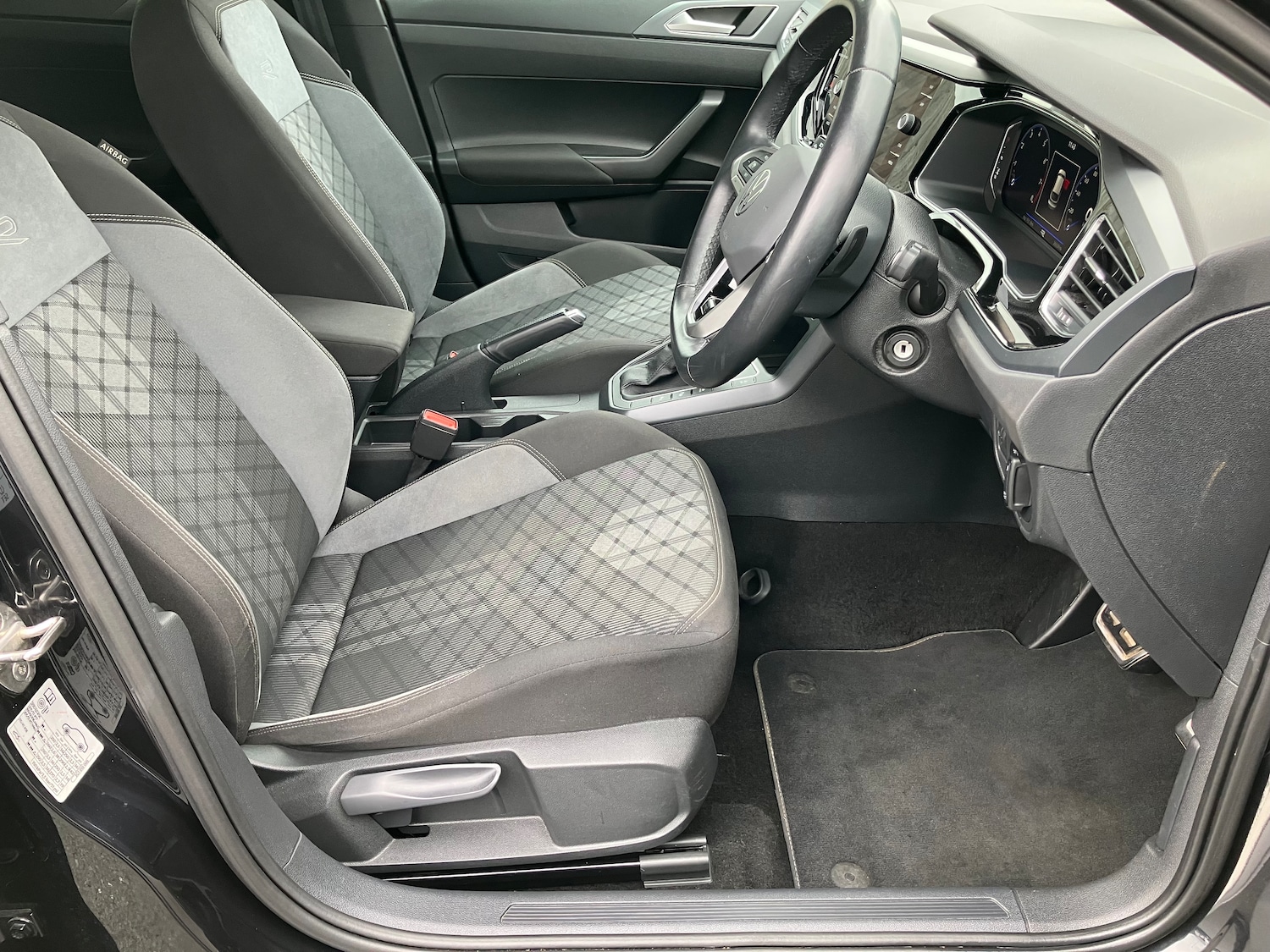 Used Volkswagen Taigo 2022 for sale - 75912972: Photo 21