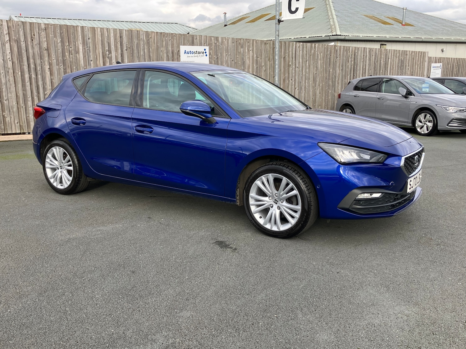 Used SEAT Leon 2020 for sale - 76391057: Photo 2