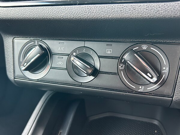 Used Skoda Kamiq 2021 for sale - 74635235: Photo 35
