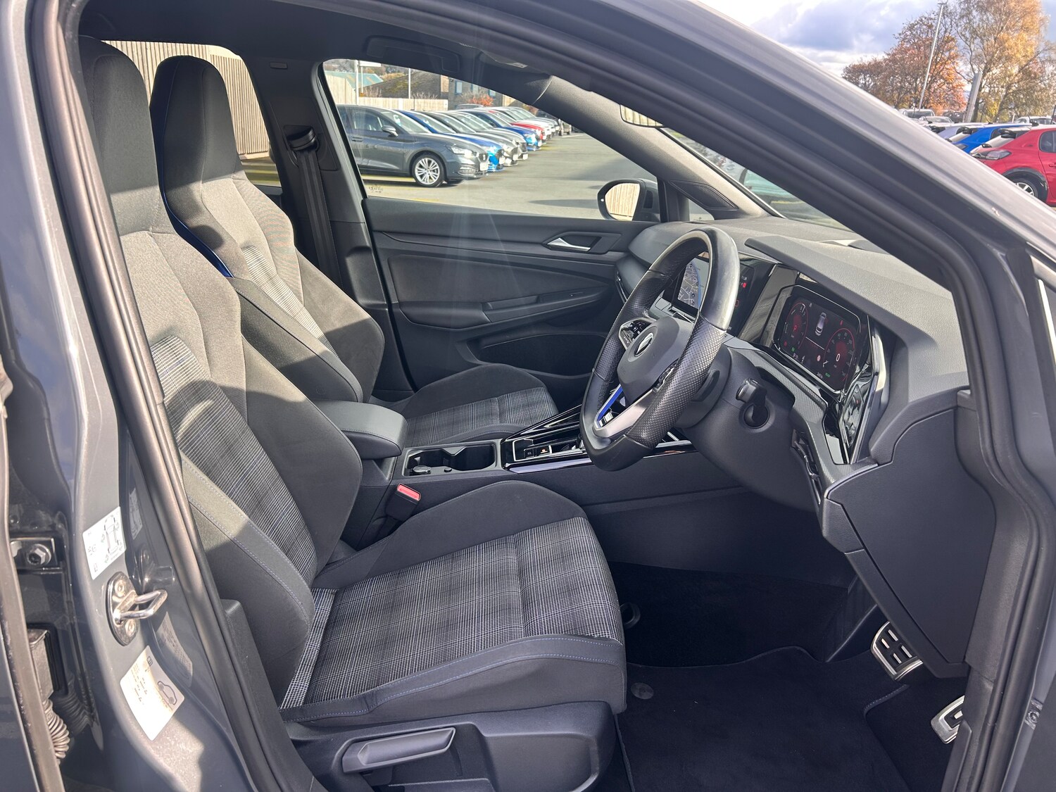 Used Volkswagen Golf 2022 for sale - 76040831: Photo 20