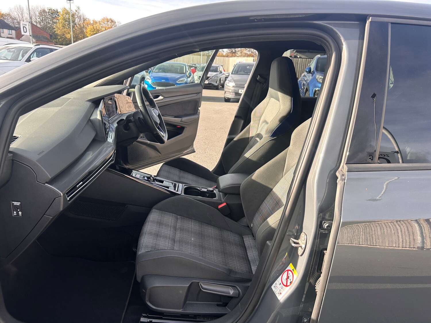 Used Volkswagen Golf 2022 for sale - 76040831: Photo 22