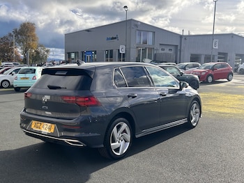 Used Volkswagen Golf 2022 for sale - 76040831: Photo