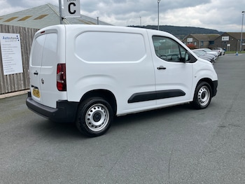 Used Vauxhall Combo 2021 for sale - 76148947: Photo