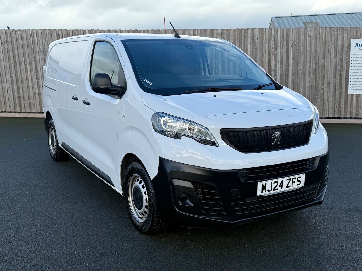 Used Peugeot Expert 2024 for sale - 76411745: Photo 1