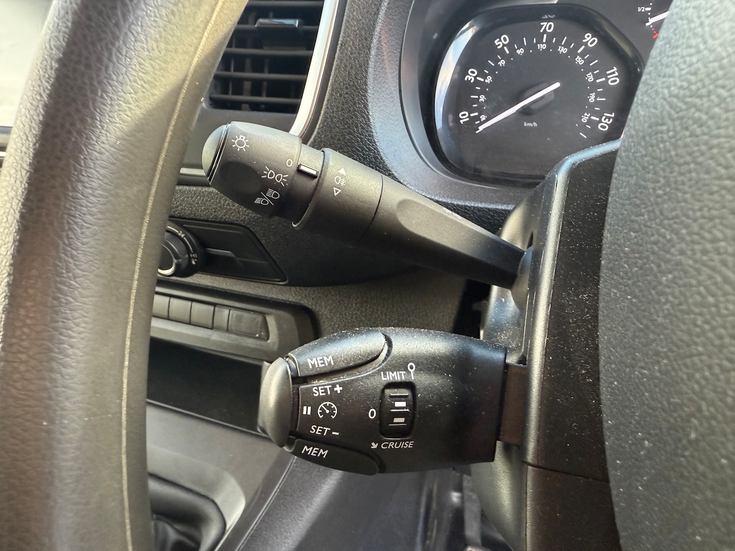 Used Peugeot Expert 2024 for sale - 76411745: Photo 17