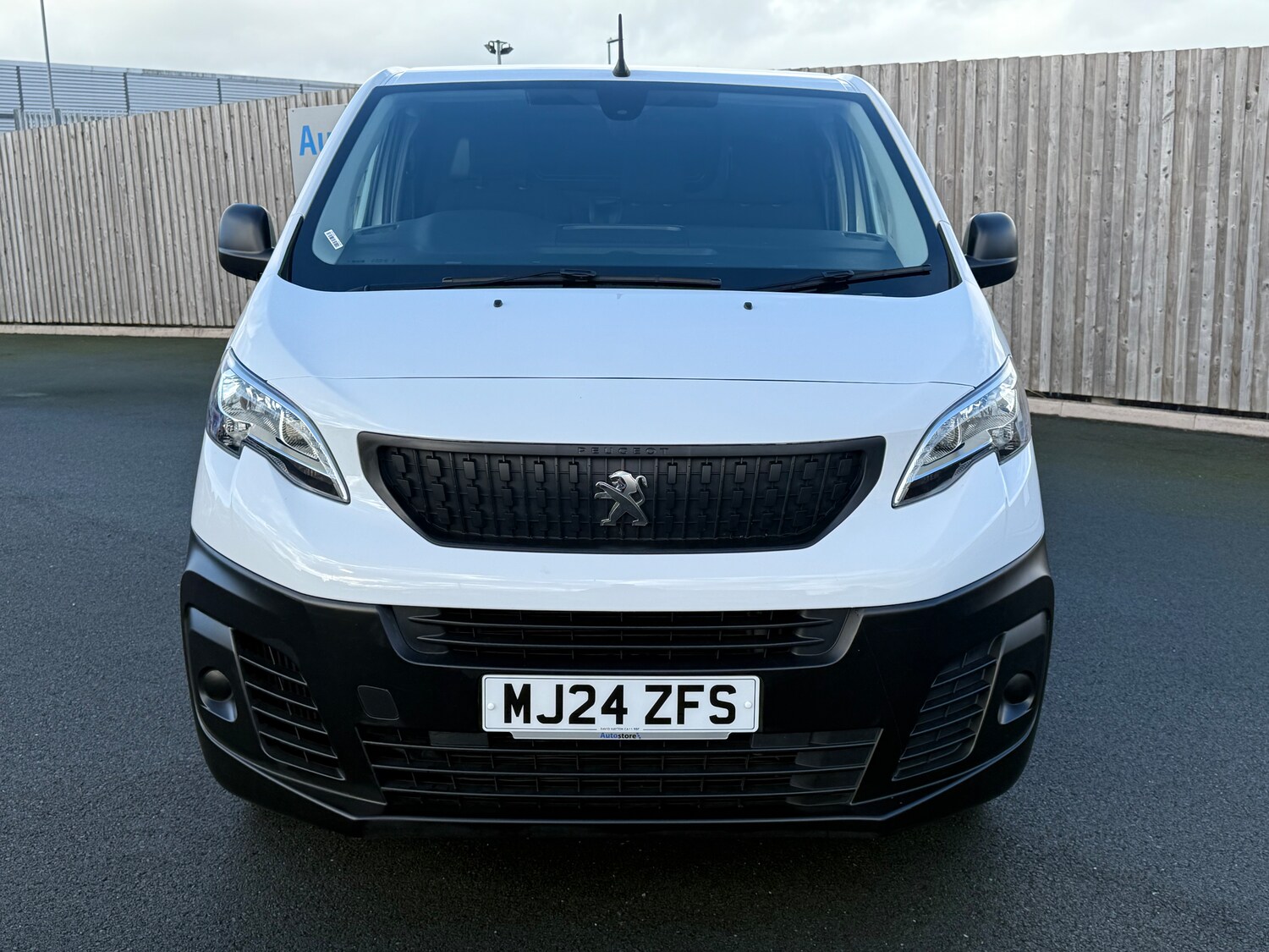 Used Peugeot Expert 2024 for sale - 76411745: Photo 3