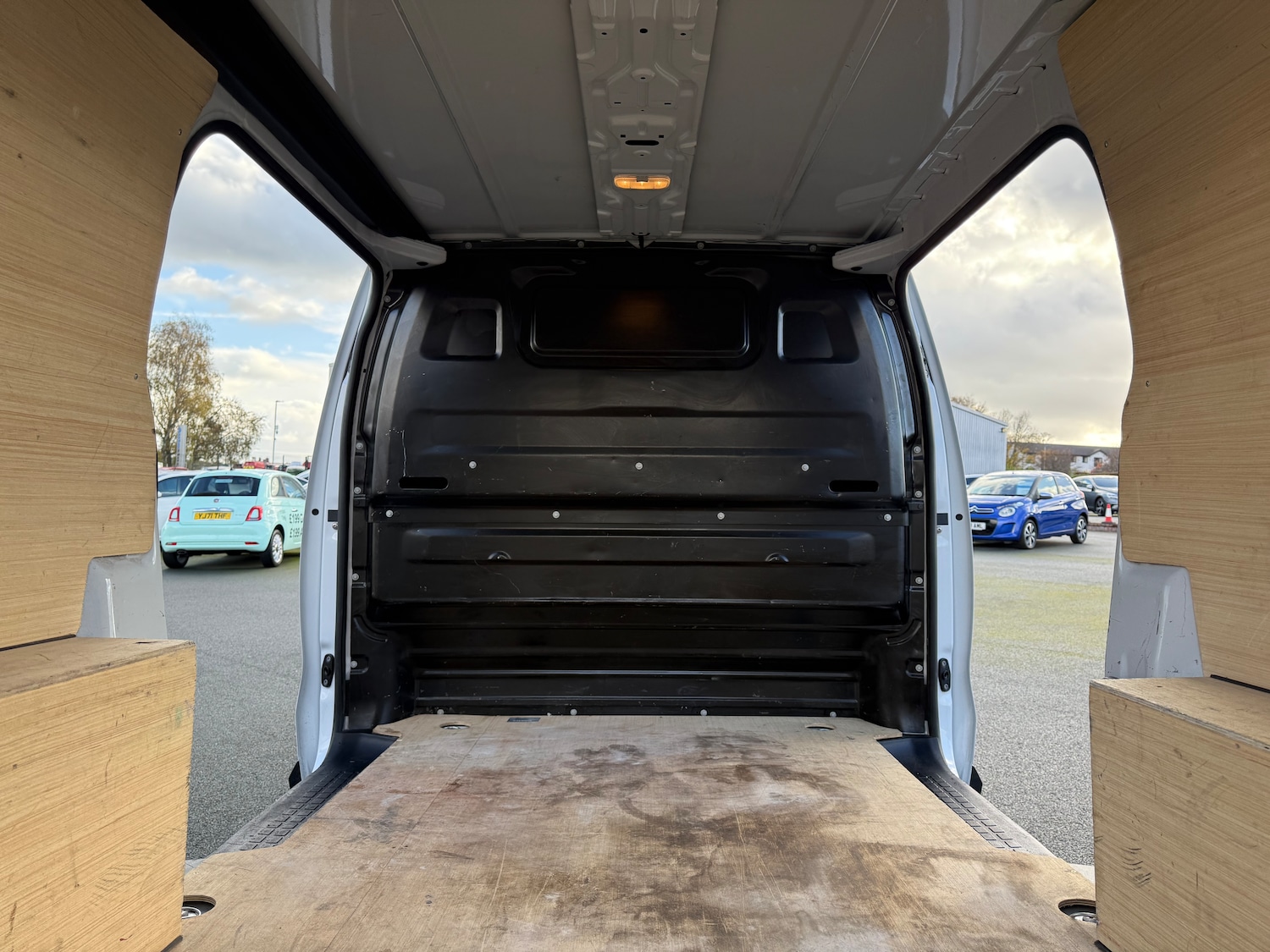 Used Peugeot Expert 2024 for sale - 76411745: Photo 34