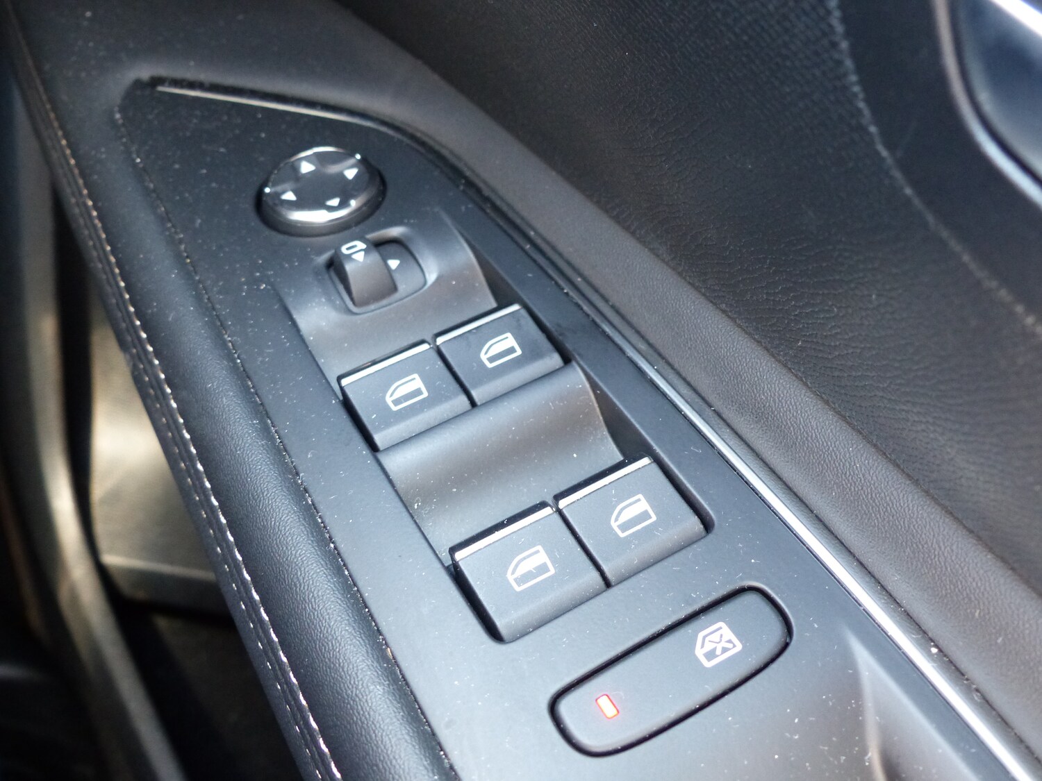 Used Peugeot 3008 2023 for sale - 75975038: Photo 19