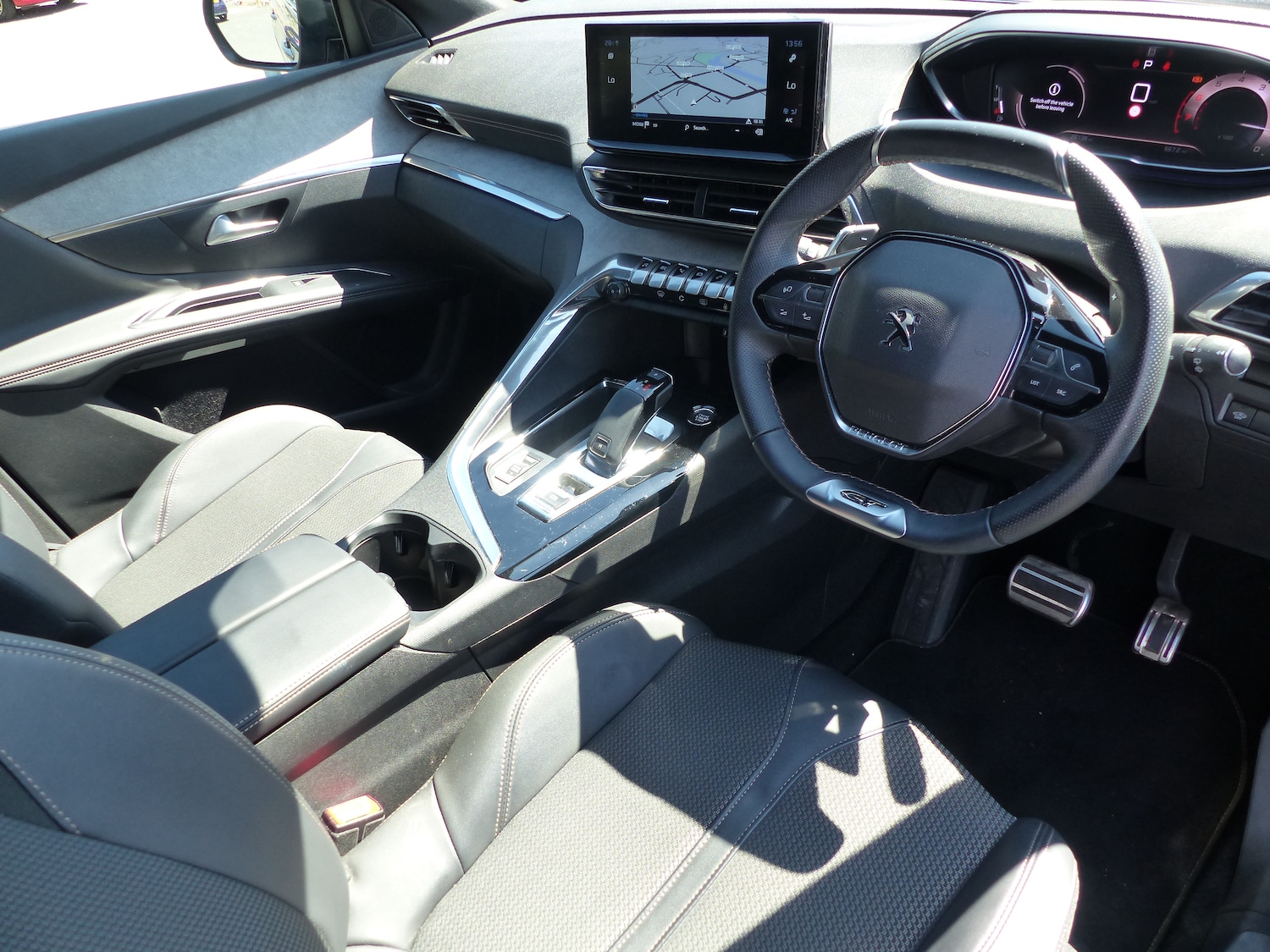 Used Peugeot 3008 2023 for sale - 75975038: Photo 4