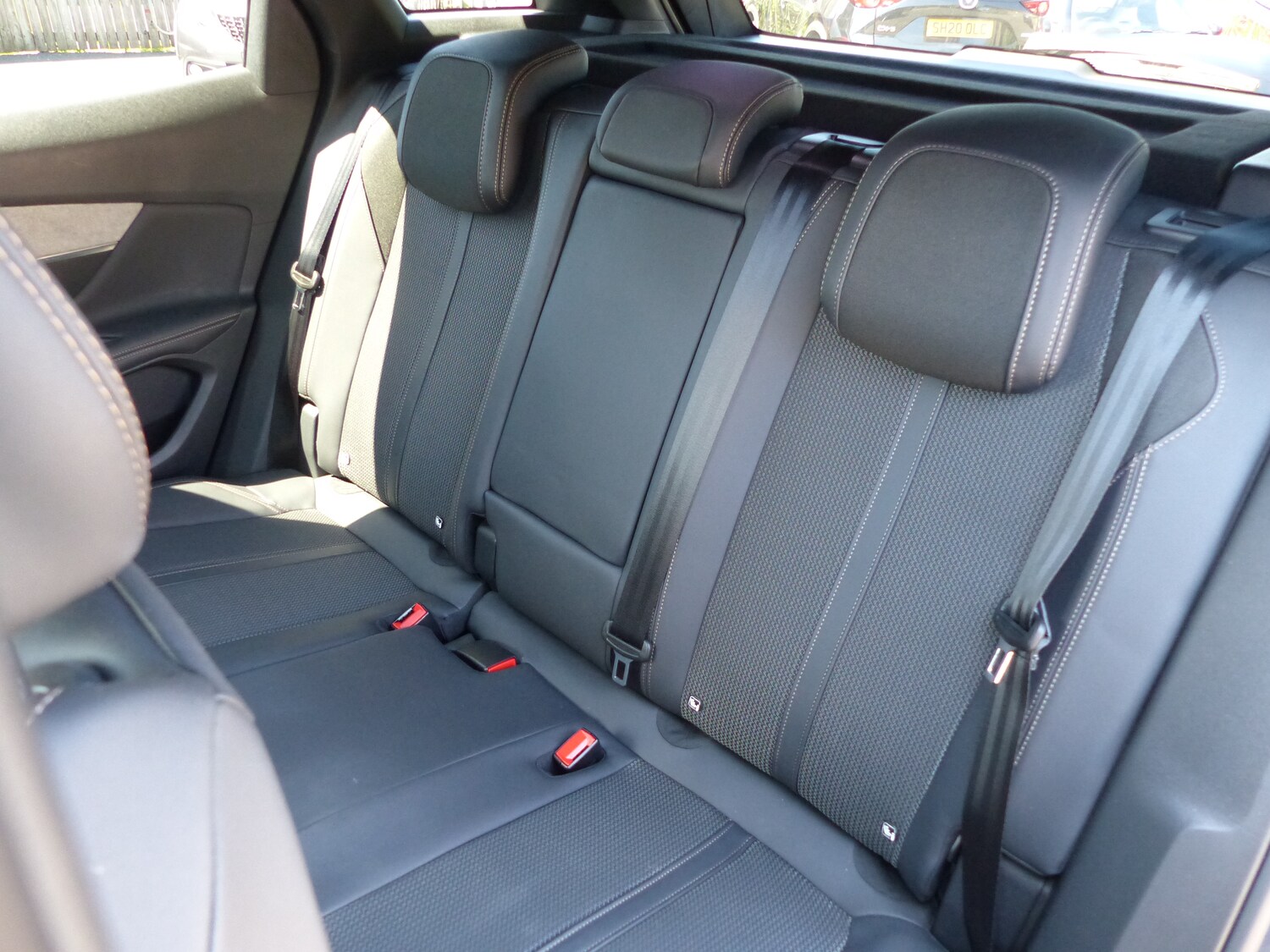 Used Peugeot 3008 2023 for sale - 75975038: Photo 8