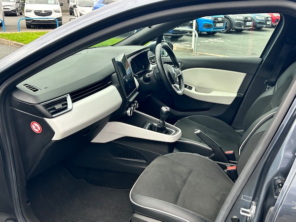 Used Renault Clio 2020 for sale - 75096172: Photo 35