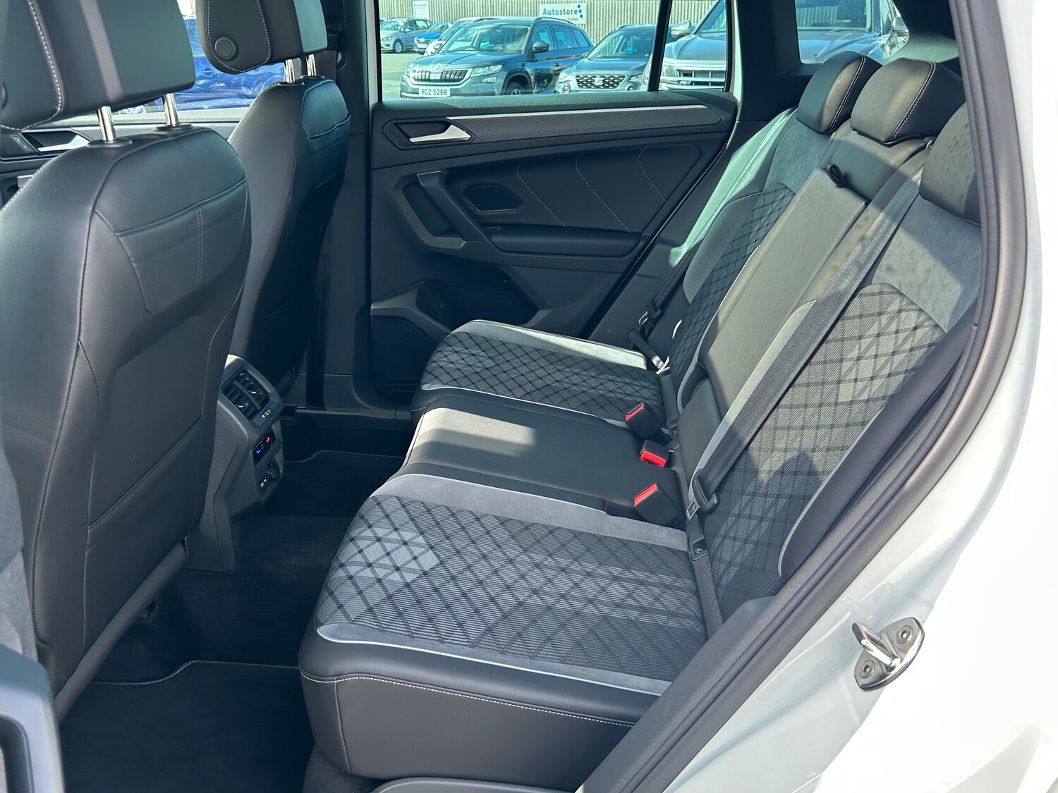 Used Volkswagen Tiguan 2022 for sale - 75975240: Photo 33