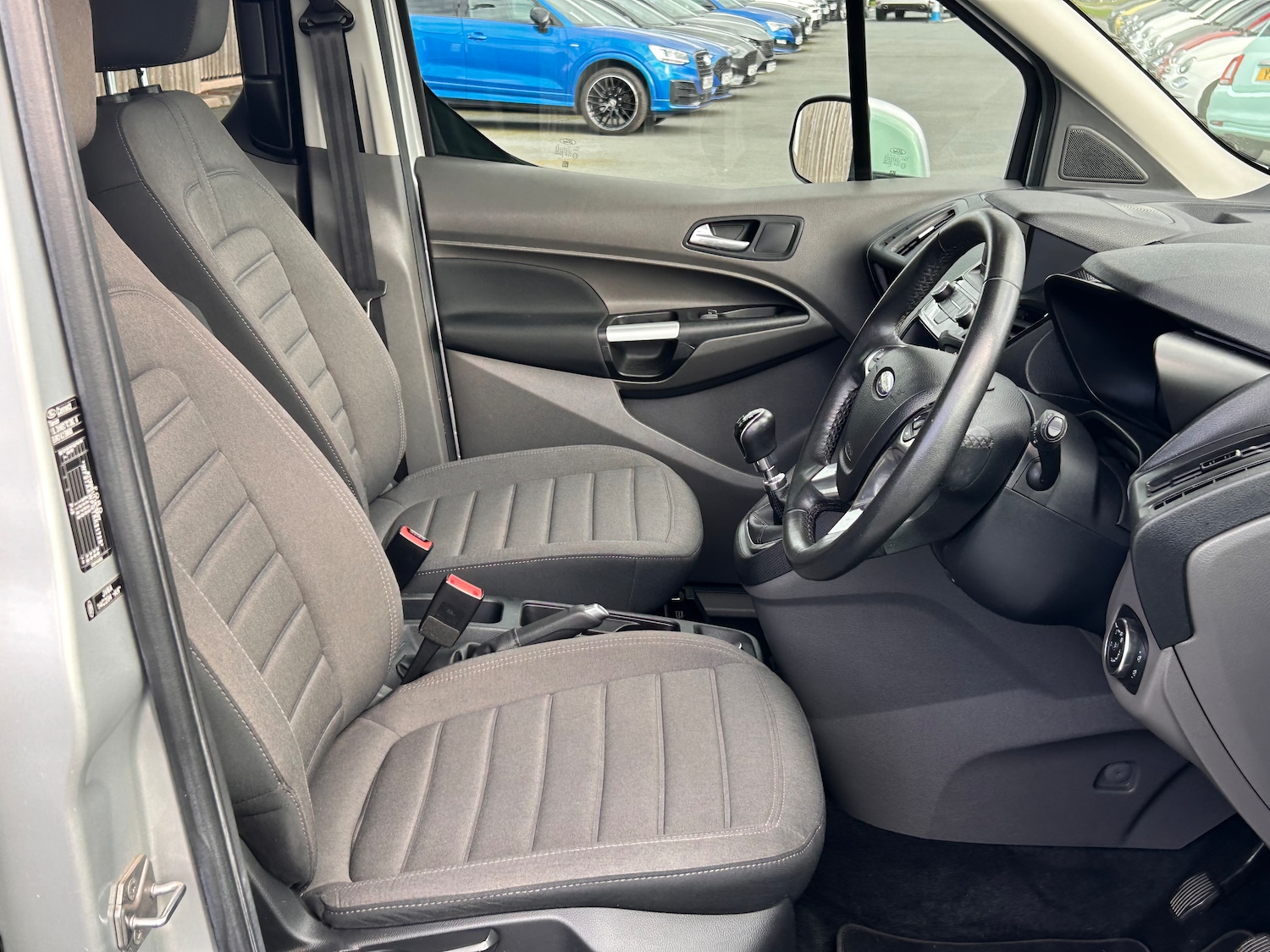 Used Ford Tourneo Connect 2019 for sale - 76245886: Photo 19