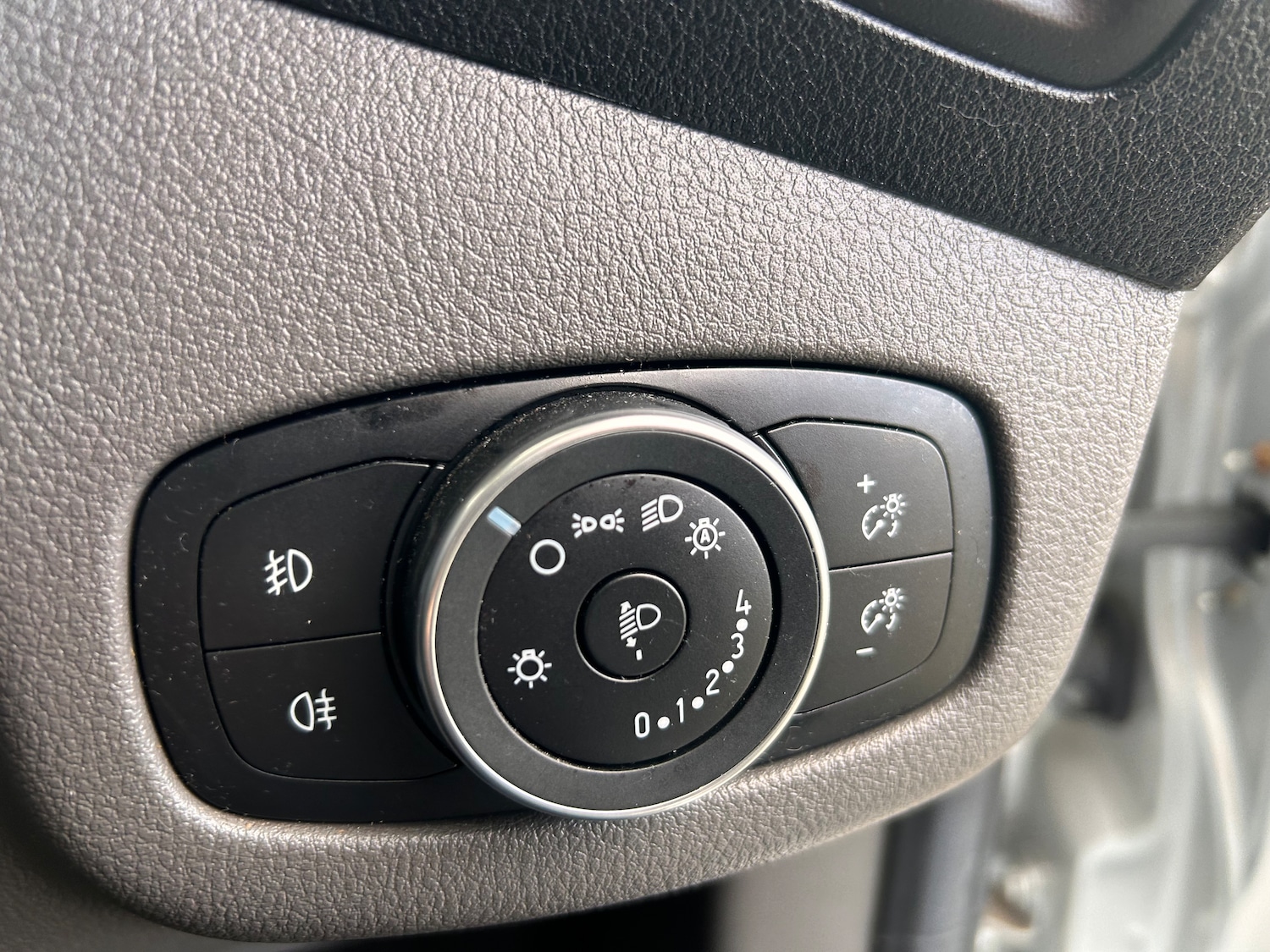 Used Ford Tourneo Connect 2019 for sale - 76245886: Photo 24