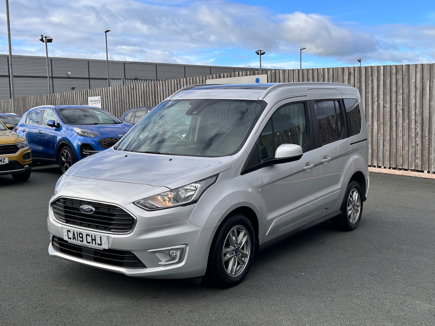 Used Ford Tourneo Connect 2019 for sale - 76245886: Photo 6