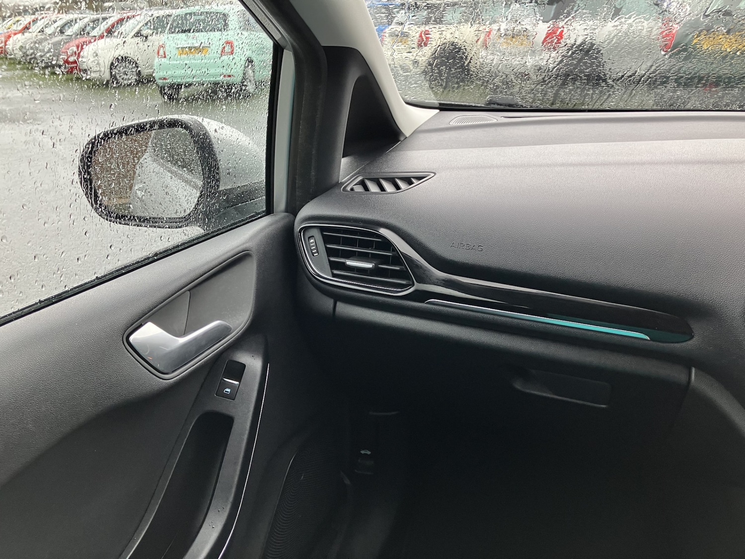 Used Ford Fiesta 2017 for sale - 76553562: Photo 36