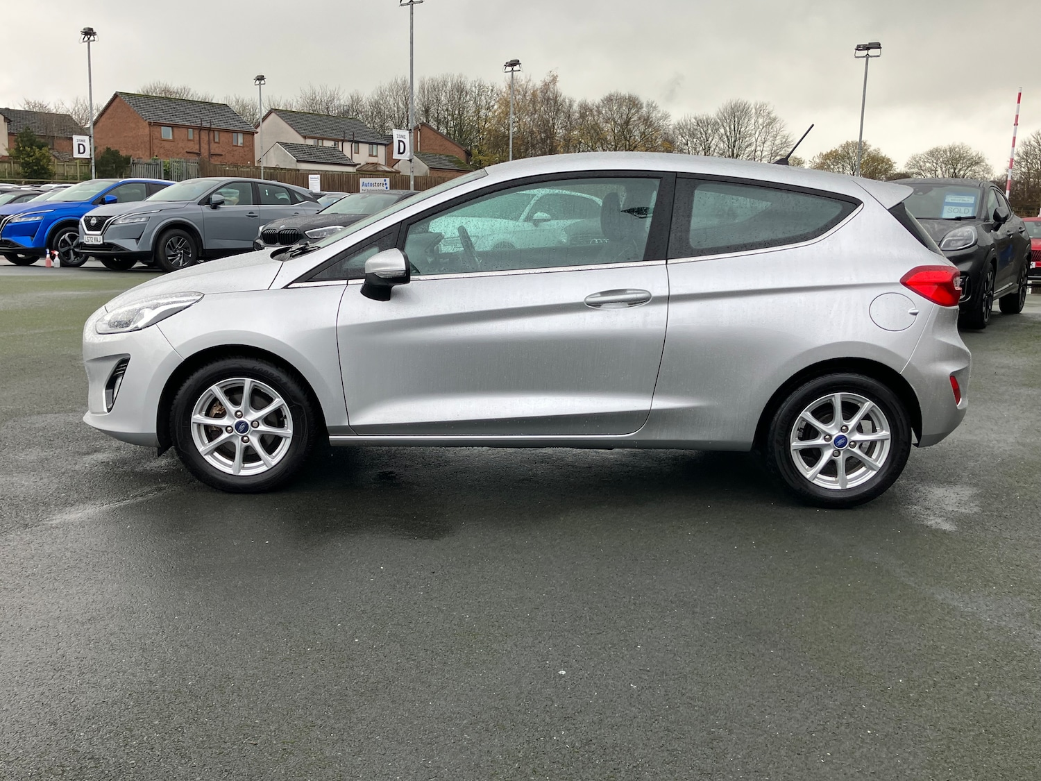 Used Ford Fiesta 2017 for sale - 76553562: Photo 9