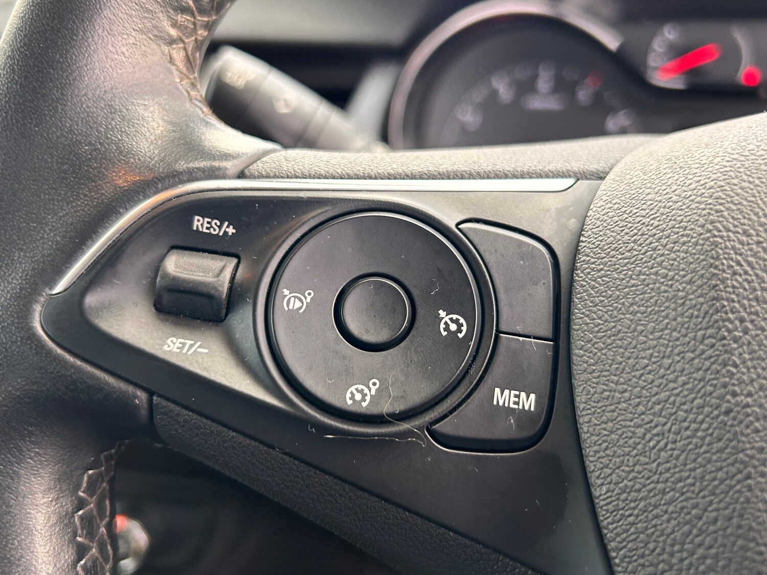 Used Vauxhall Crossland 2021 for sale - 76395445: Photo 29