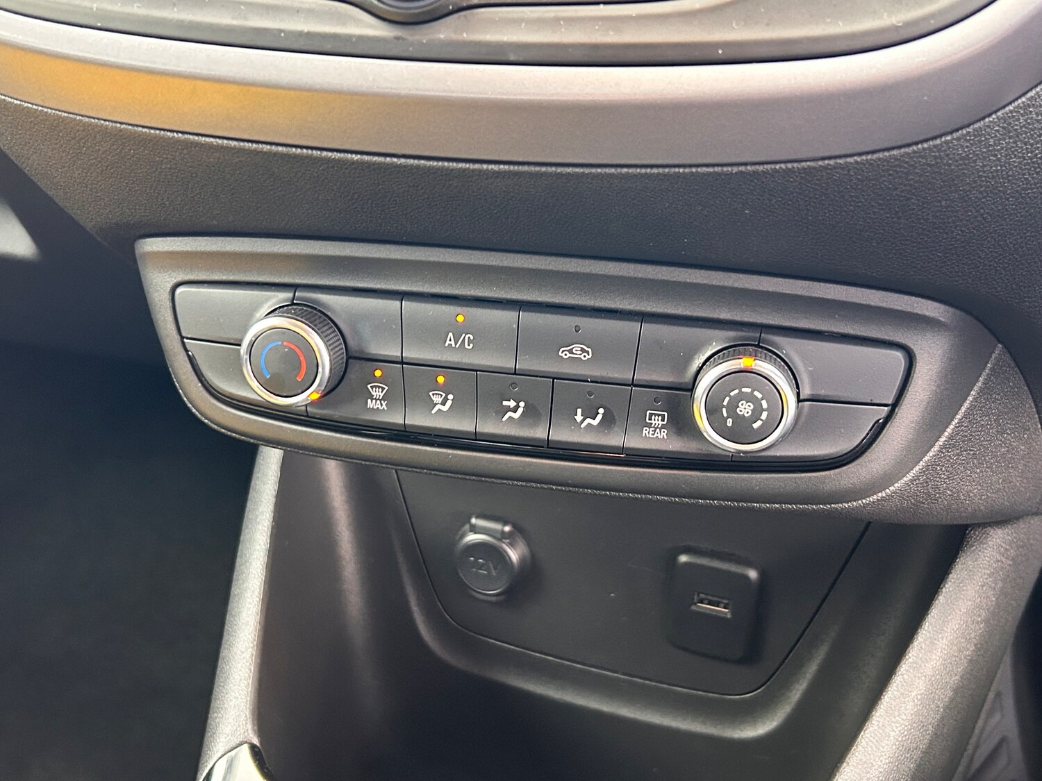 Used Vauxhall Crossland 2021 for sale - 76395445: Photo 32