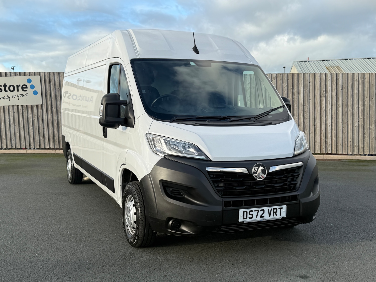 Used Vauxhall Movano 2023 for sale - 76406065: Photo 2