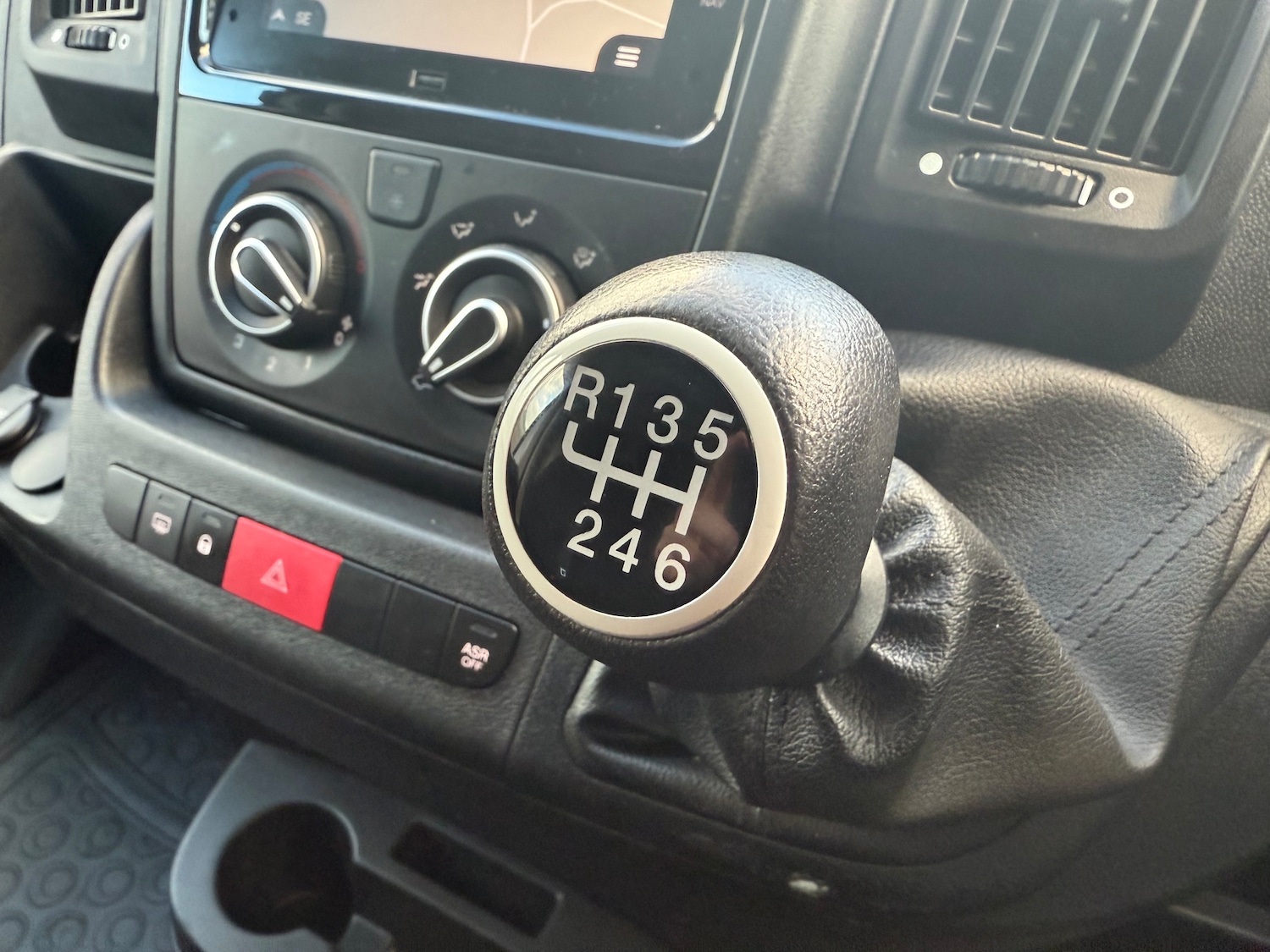 Used Vauxhall Movano 2023 for sale - 76406065: Photo 32