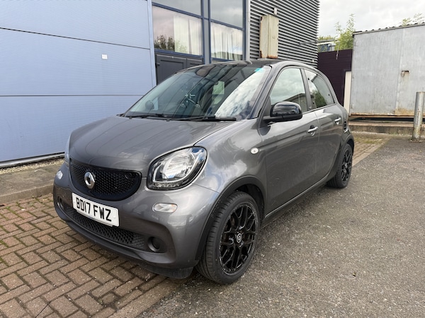 Used smart forfour 2017 for sale - 76128329: Photo 1