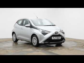 2021 - 1.0 VVT-i X-Play TSS 5dr