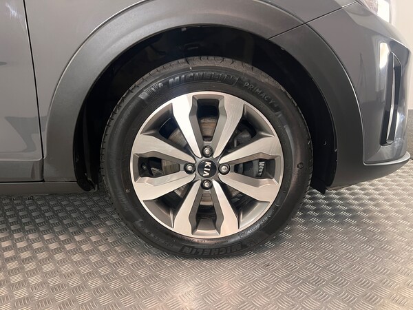 Used Kia Stonic 2021 for sale - 74290898: Photo 19