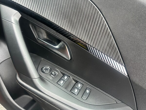 Used Peugeot 2008 2023 for sale - 76245890: Photo 29