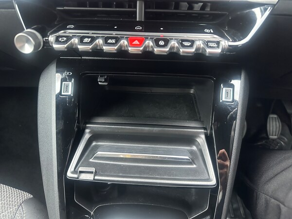 Used Peugeot 2008 2023 for sale - 76245890: Photo 39