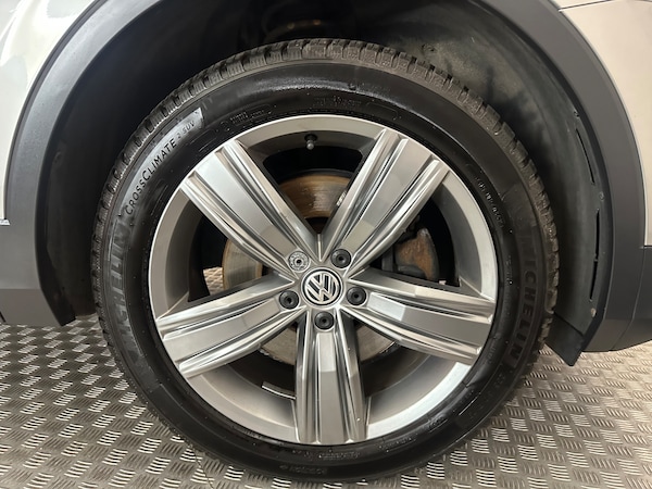 Used Volkswagen Tiguan 2018 for sale - 75272706: Photo 31