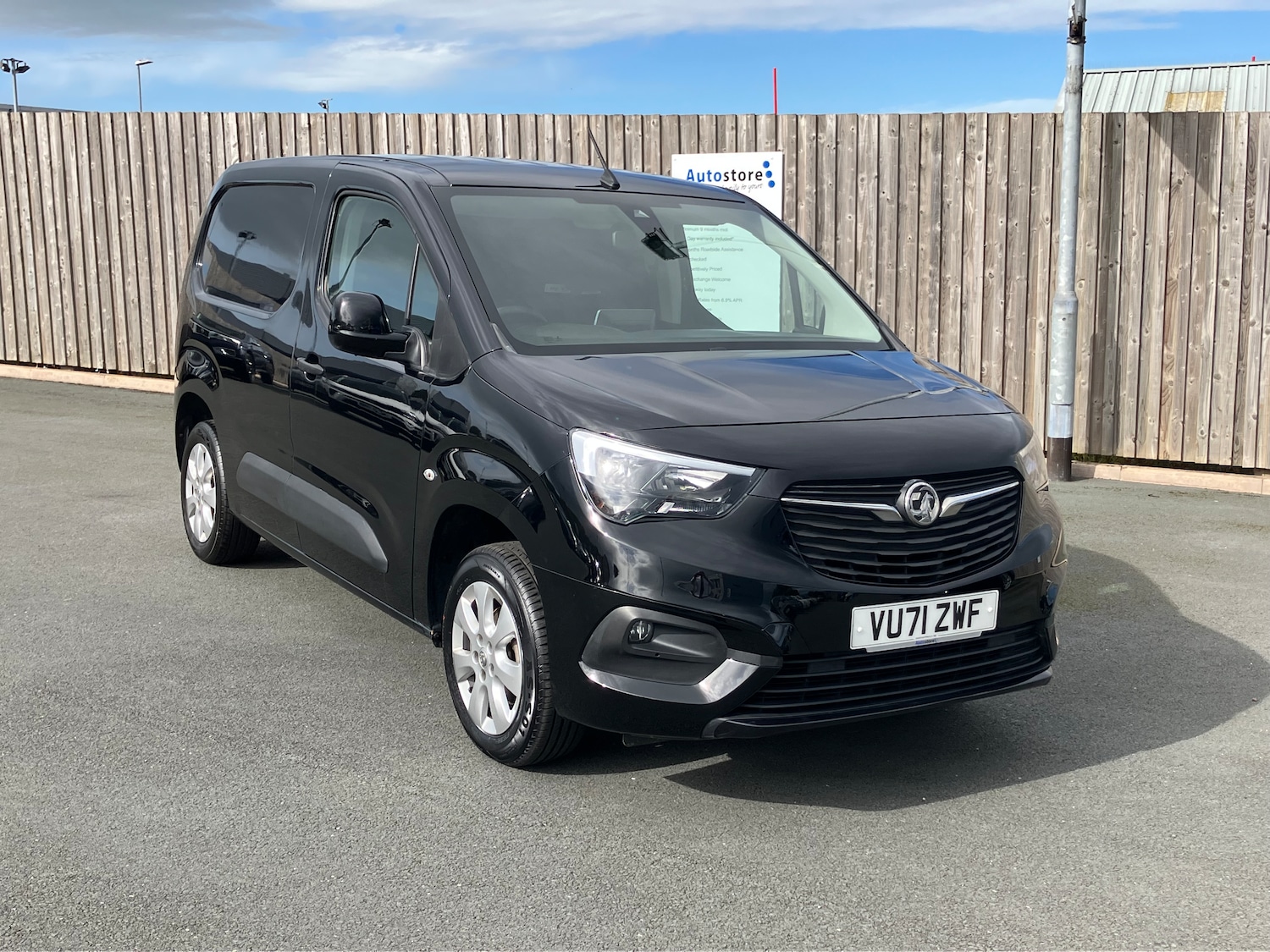 Used Vauxhall Combo 2021 for sale - 76004998: Photo 1