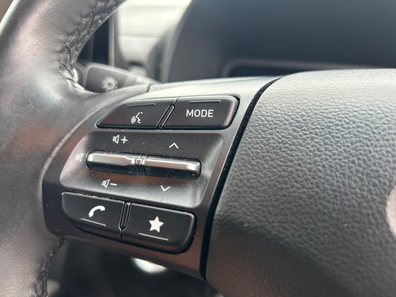 Used Hyundai KONA 2021 for sale - 75962492: Photo 40