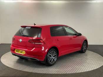 Used Volkswagen Golf 2018 for sale - 74550169: Photo