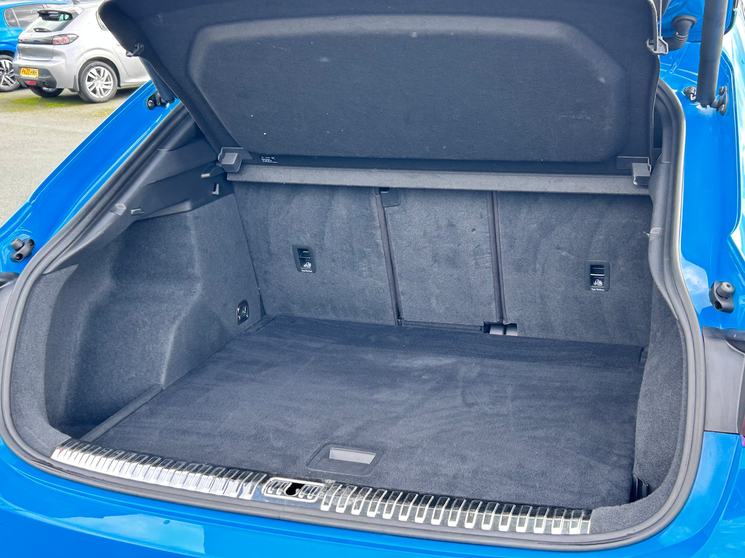 Used Audi Q3 2020 for sale - 75543269: Photo 17