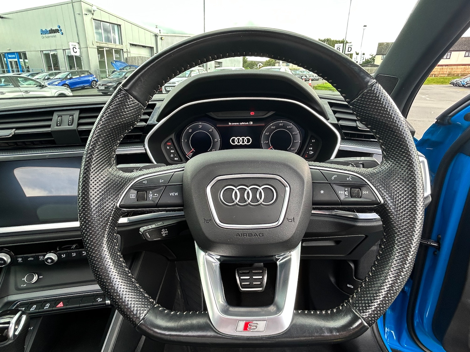 Used Audi Q3 2020 for sale - 75543269: Photo 57