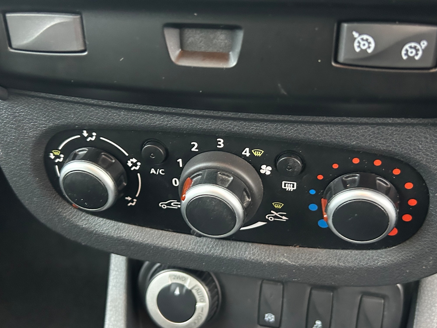 Used Dacia Duster 2018 for sale - 76495466: Photo 25