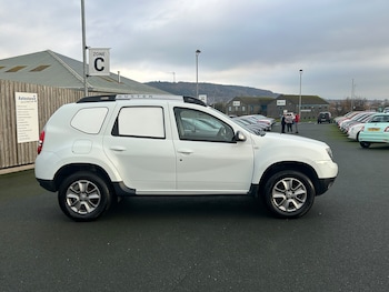 Used Dacia Duster 2018 for sale - 76495466: Photo