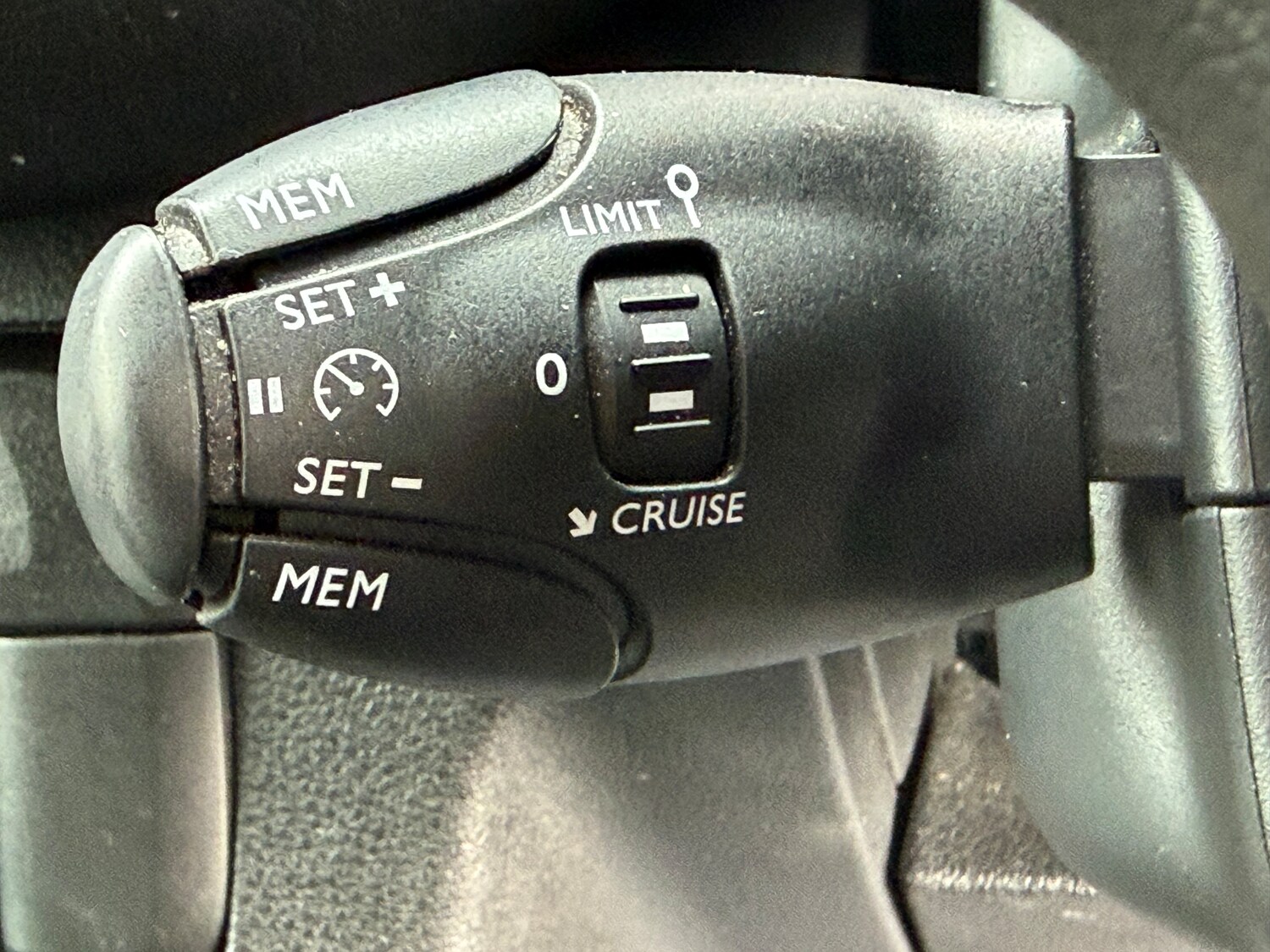 Used Peugeot Expert 2023 for sale - 76205376: Photo 25