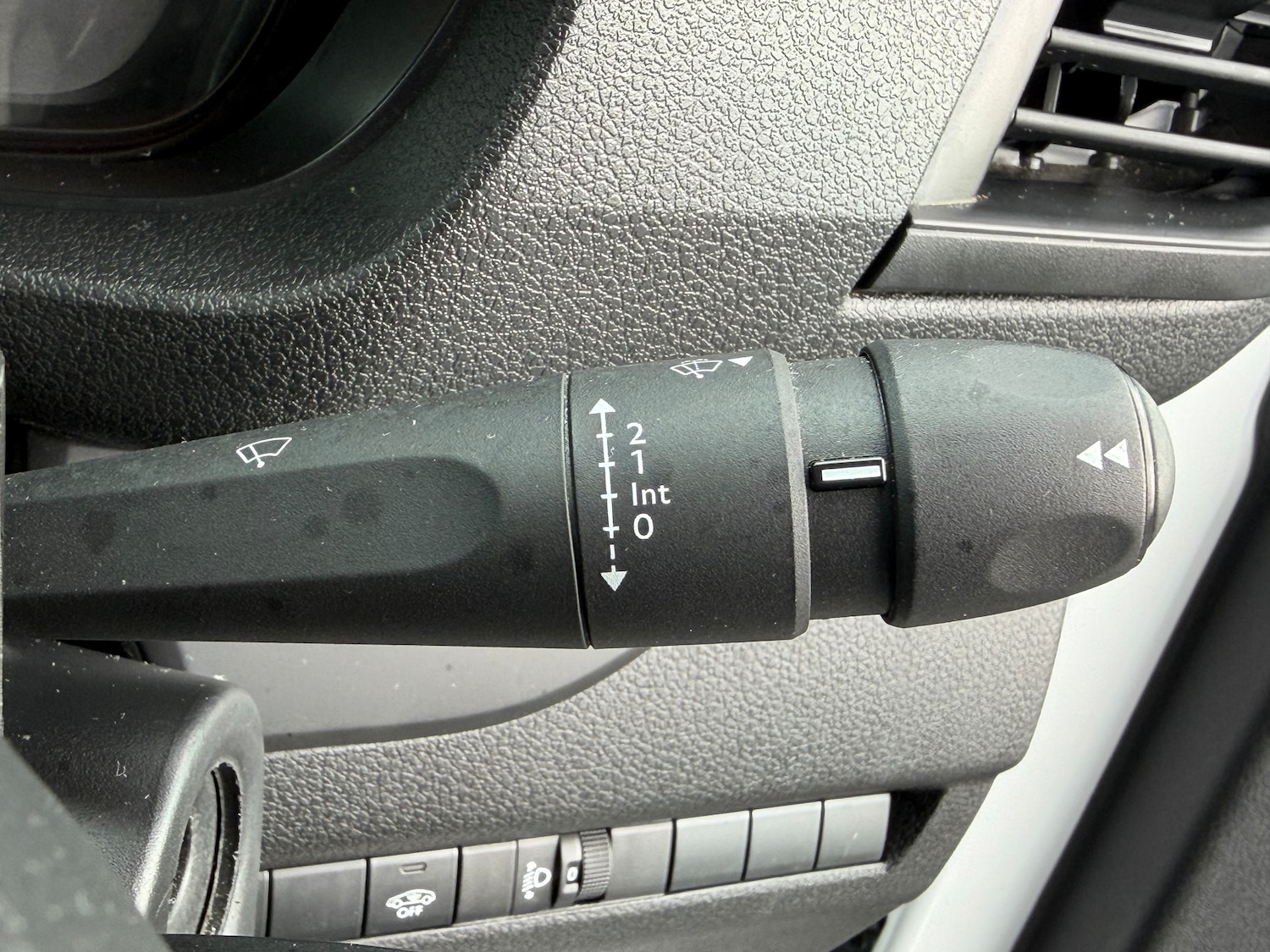 Used Peugeot Expert 2023 for sale - 76205376: Photo 26