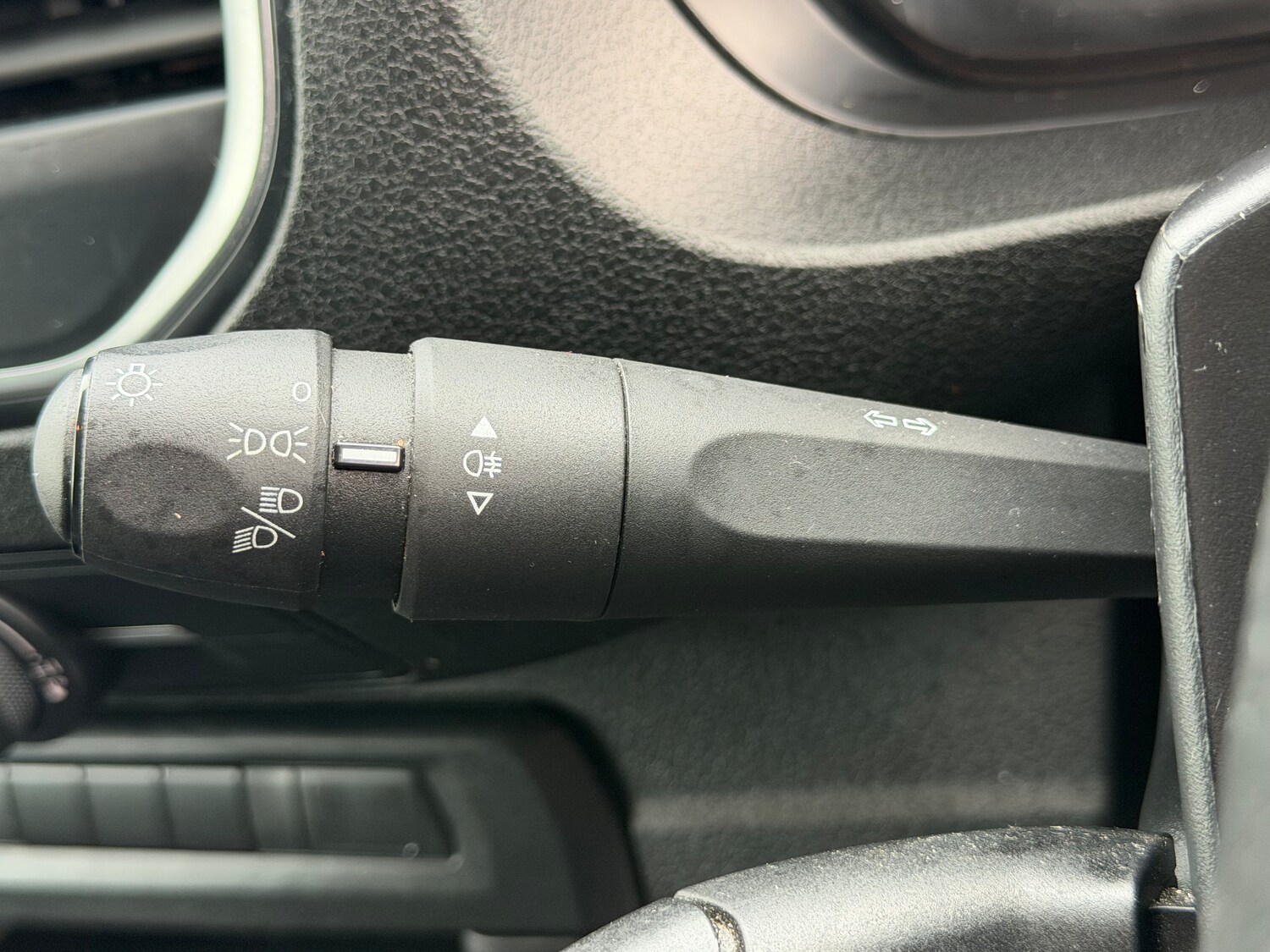 Used Peugeot Expert 2023 for sale - 76205376: Photo 32