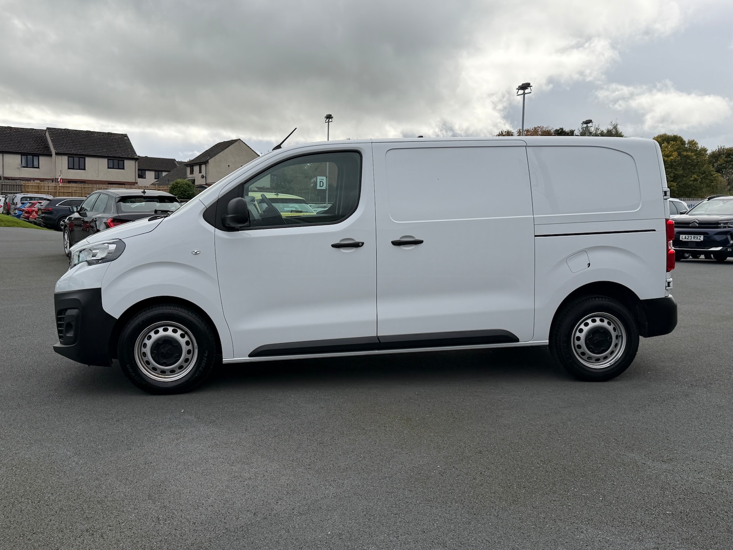 Used Peugeot Expert 2023 for sale - 76205376: Photo 4