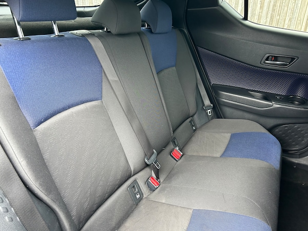 Used Toyota C-HR 2017 for sale - 74290863: Photo 25