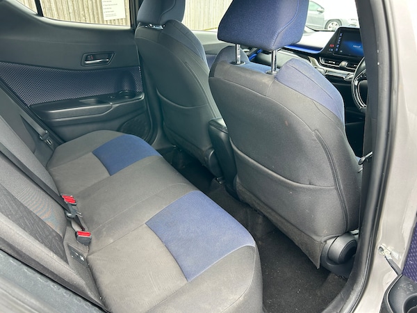 Used Toyota C-HR 2017 for sale - 74290863: Photo 26