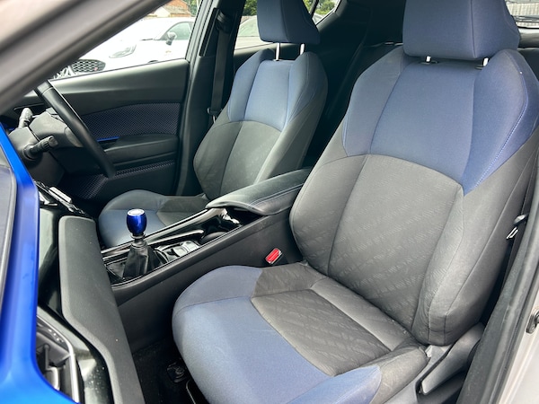 Used Toyota C-HR 2017 for sale - 74290863: Photo 34