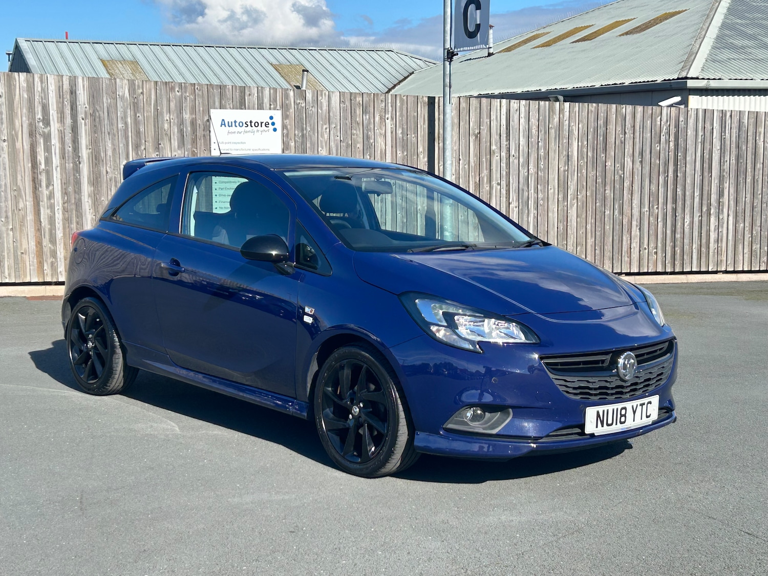 Used Vauxhall Corsa 2018 for sale - 76040823: Photo 2
