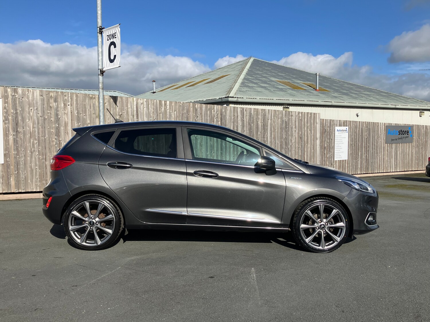 Used Ford Fiesta 2020 for sale - 75329517: Photo 3