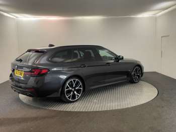 Used BMW 5 Series 2022 for sale - 74587970: Photo