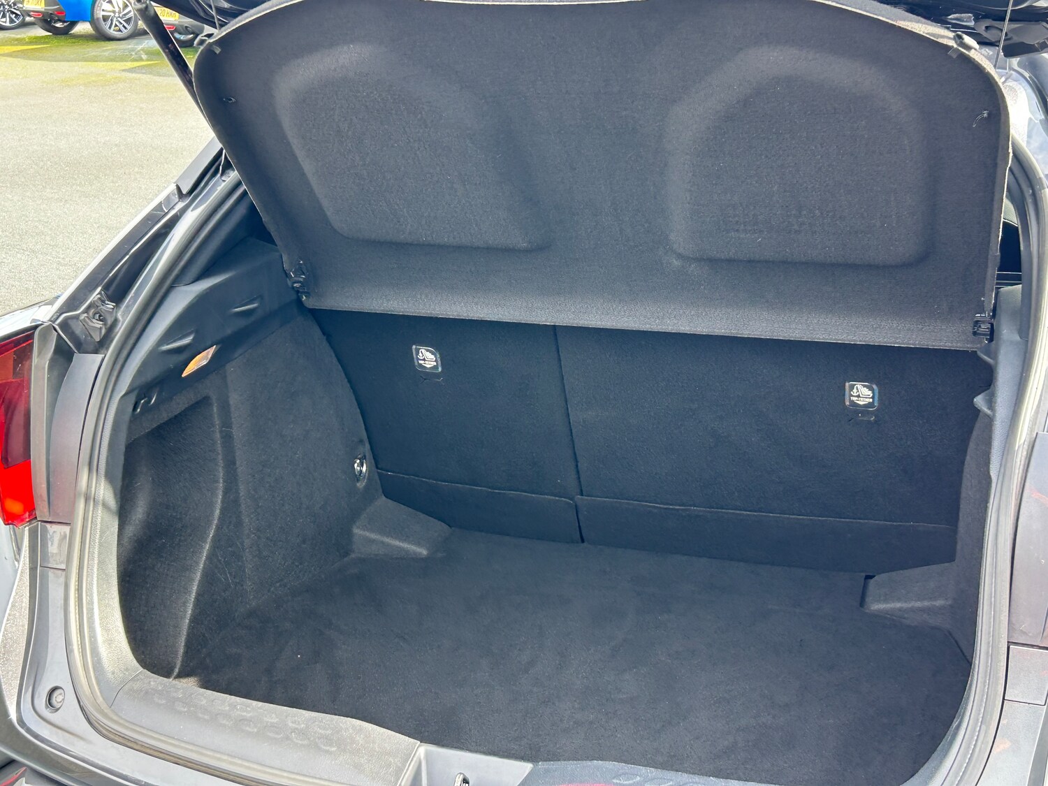 Used Toyota C-HR 2020 for sale - 75603979: Photo 19